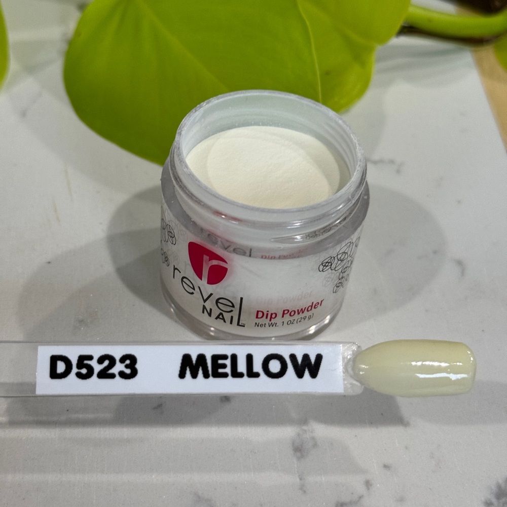 Revel Nail Dip Powder D523 Mellow